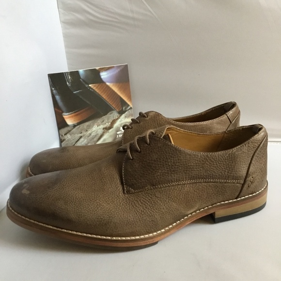 DRESS-UP SHOES FOR MEN. - Picture 2 of 8